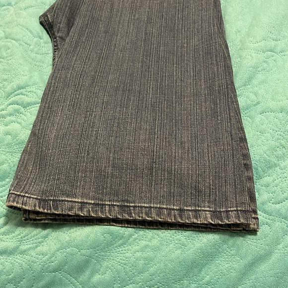 Jones Wear Jeans women’s 14‎ sequin Studded pocket High Rise Waist Big Flare Leg - Picture 3 of 16